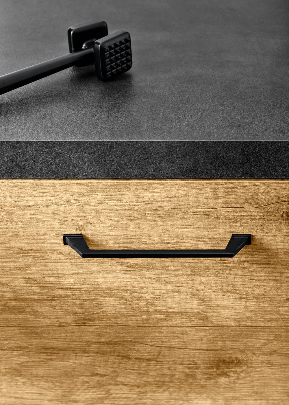 Uchwyt meblowy U102 (czarny mat)