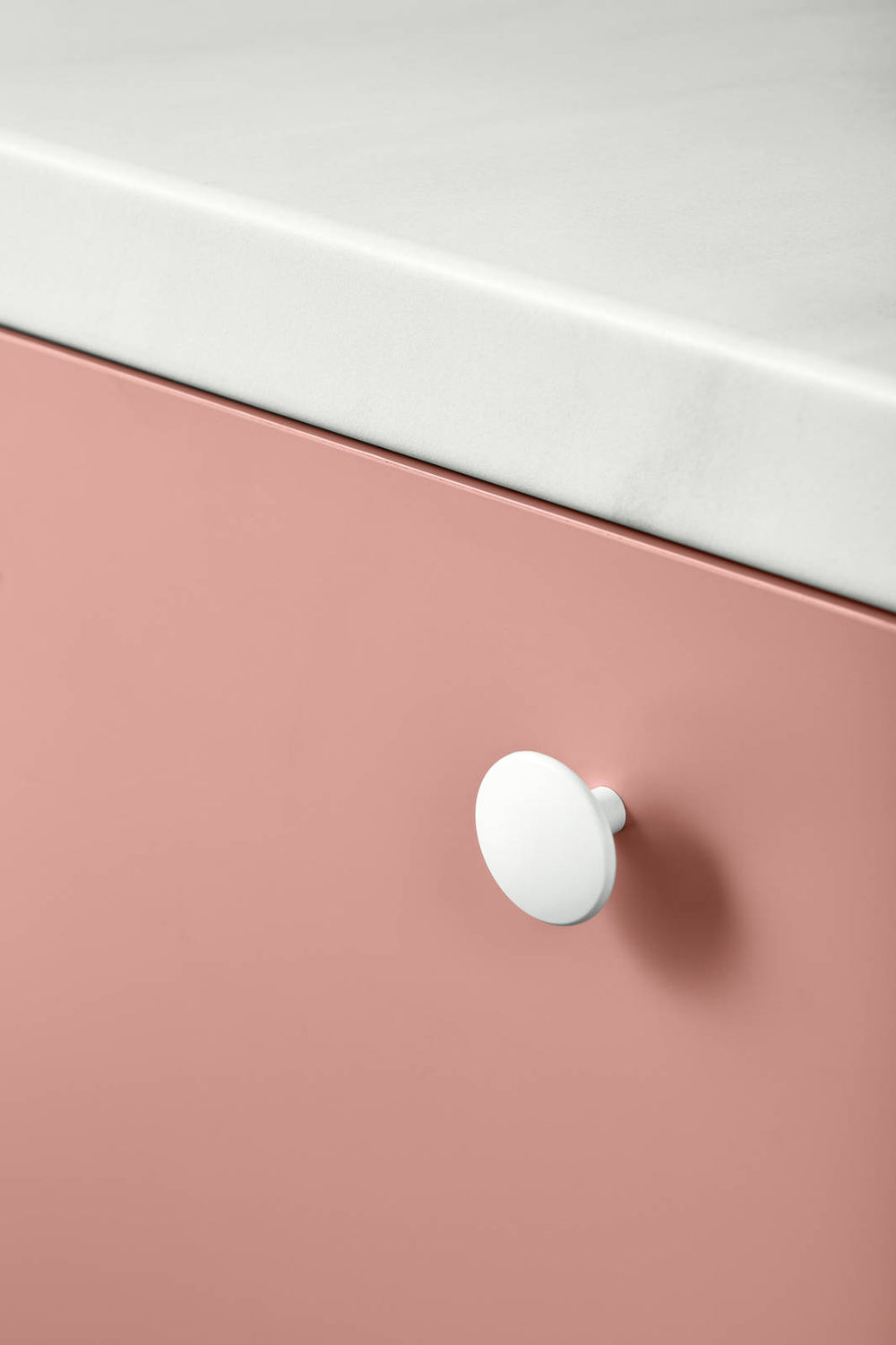 Uchwyt meblowy U104 (biały mat) - gałka