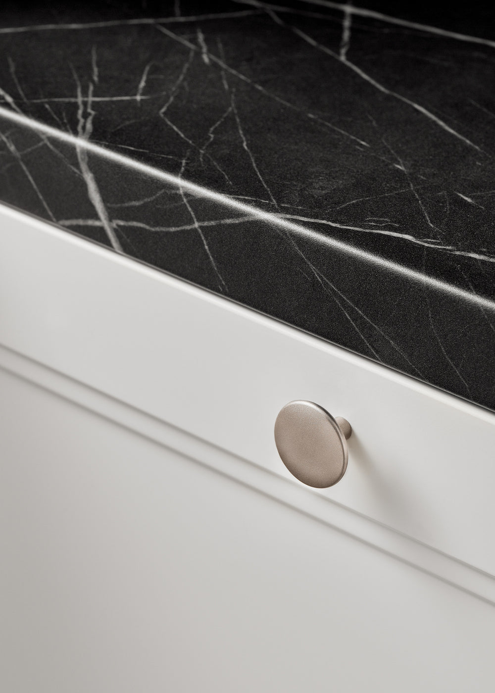 Uchwyt meblowy U104 (satyna) - gałka