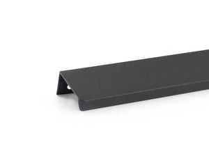 Uchwyt meblowy U108 (czarny mat ze strukturą)