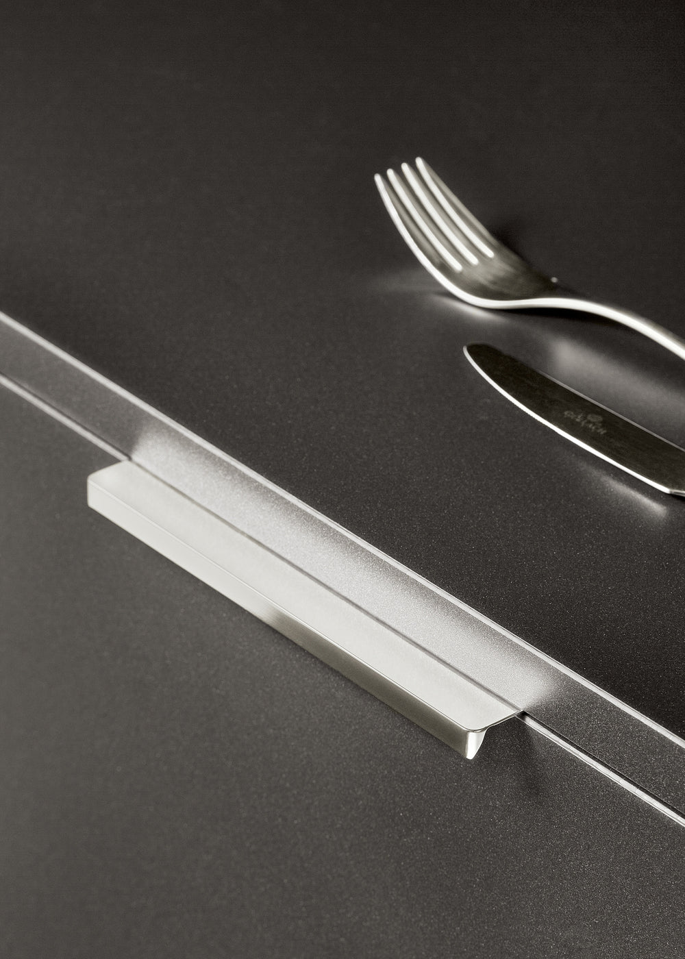 Uchwyt meblowy U108 (srebrny połysk - elektropoler)