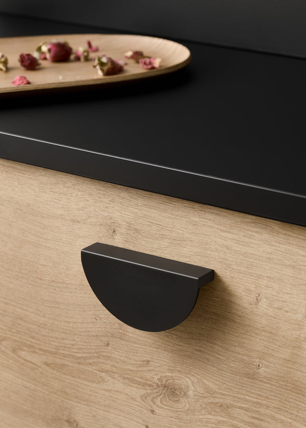 Uchwyt meblowy U124 (czarny mat)