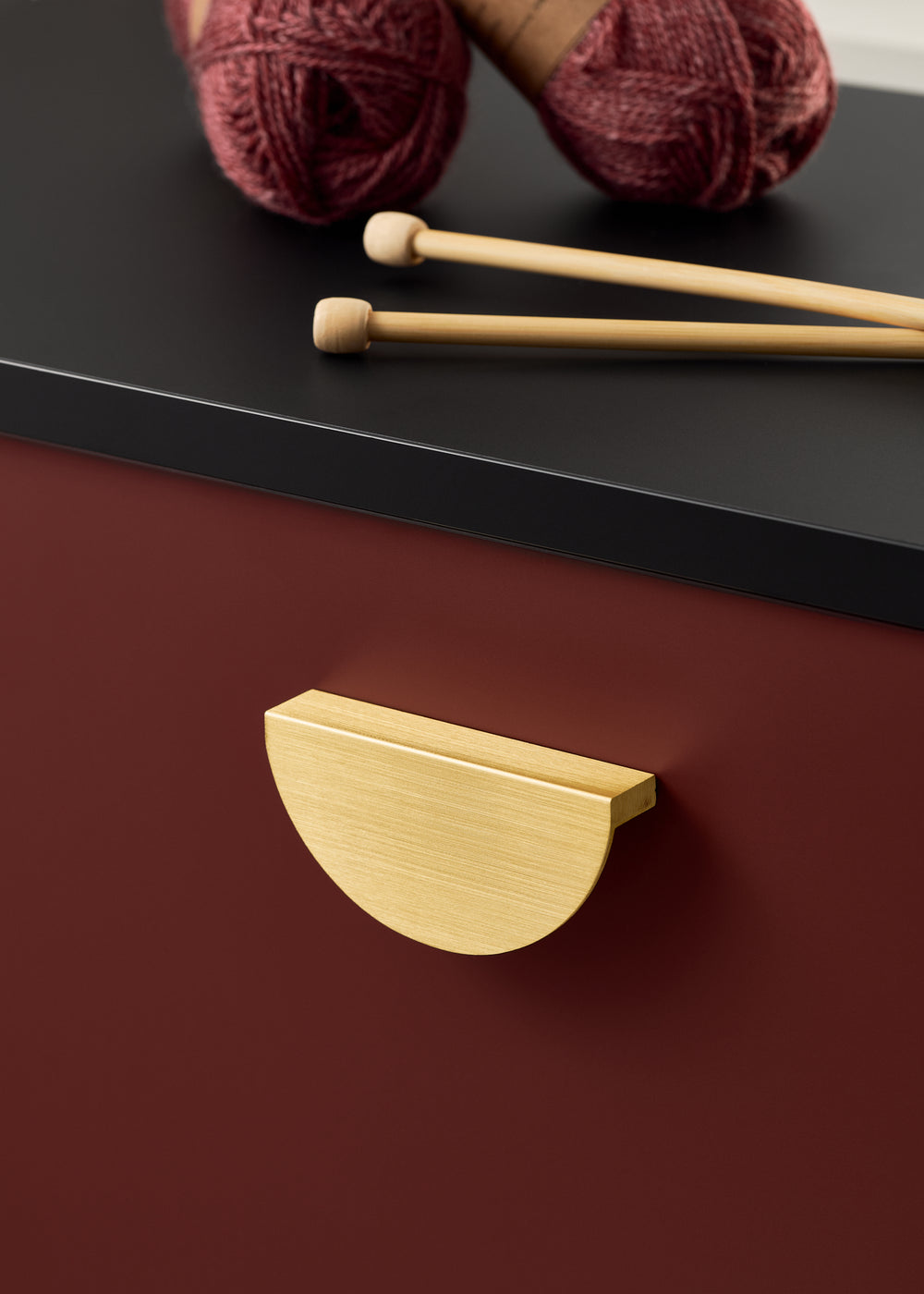 Uchwyt meblowy U124 (złoty szczotkowany)