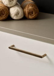 Uchwyt meblowy U114 (mosiądz patynowany)